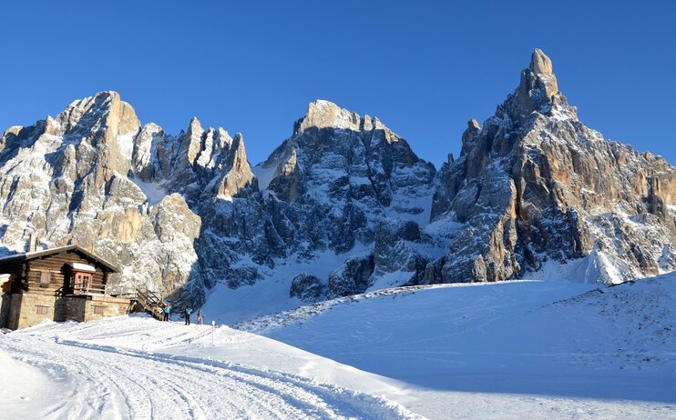 SOLD OUT - Escursione sulla neve a Passo Rolle