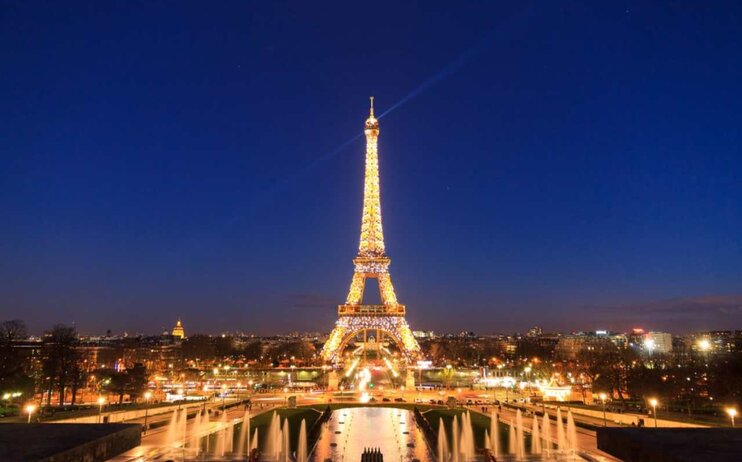 Paris, la Ville Lumière